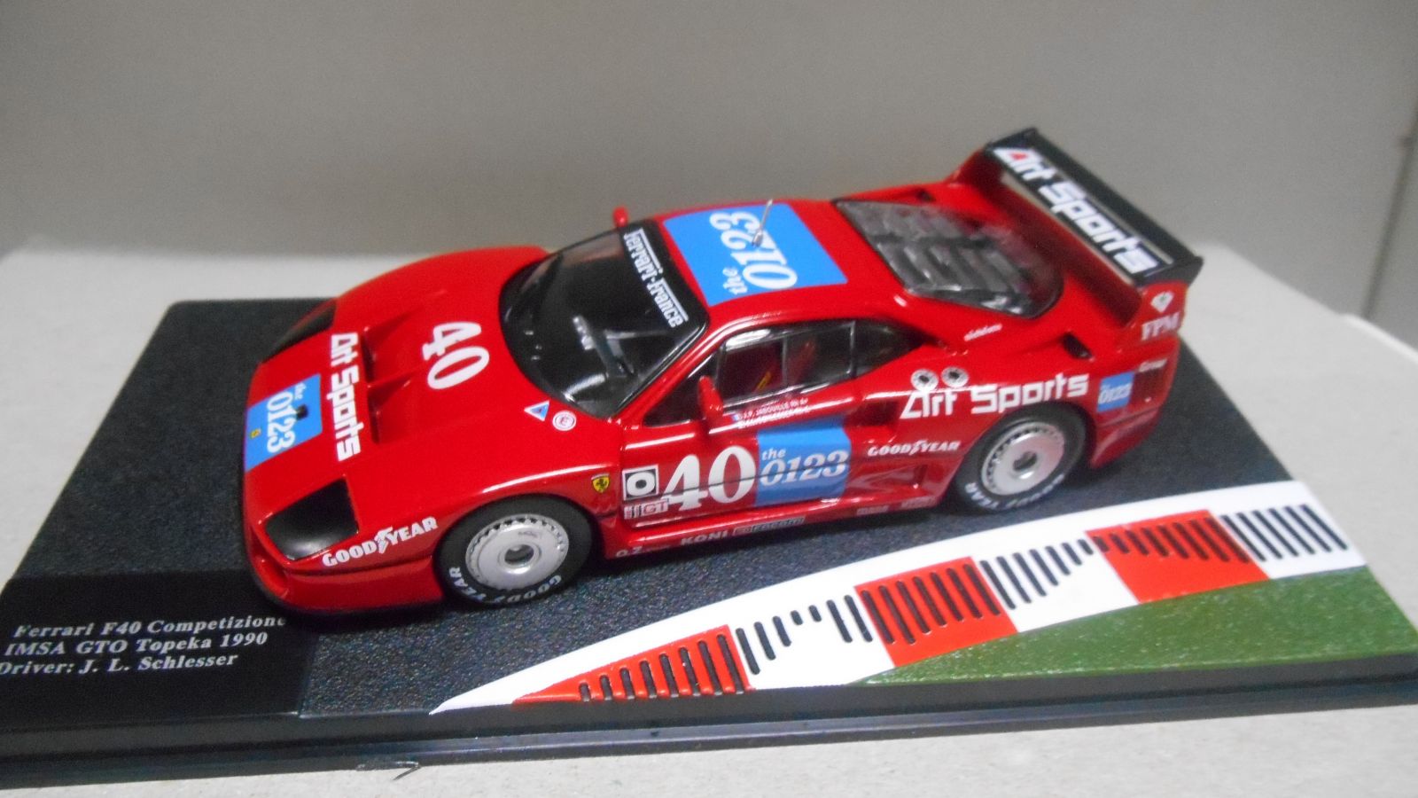 FERRARI F40 COMPETIZIONE IMSA GTO TOPEKA 1990 1:43 FERRARI RACING
