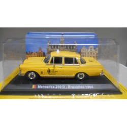 MERCEDES-BENZ W110 200 D 1966 TAXI BRUXELLES BELGIUM 1:43 CENTAURIA IXO