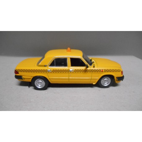 GAZ-3110 VOLGA 1998 TAXI MOSCOW RUSSIA 1:43 DeAGOSTINI IXO (BLISTER)