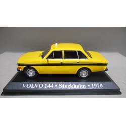 VOLVO 144 1970 TAXI STOCKHOLM SWEDEN 1:43 ALTAYA IXO