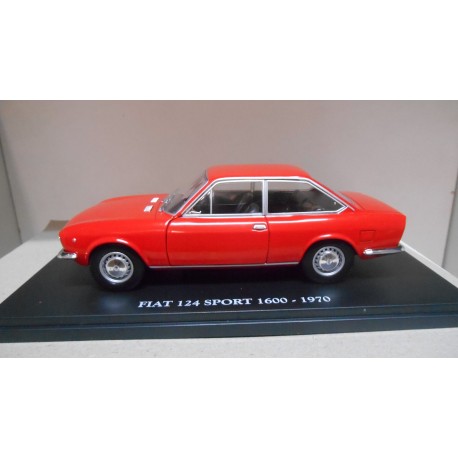 FIAT 124 SPORT 1600 RED 1:24 HACHETTE IXO