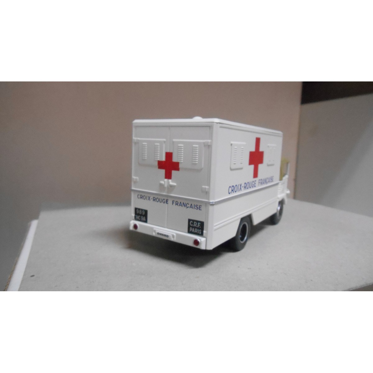 SIMCA 8 Croix Rouge 1/43 Altaya - Miniature Véhicule Militaire Guerre