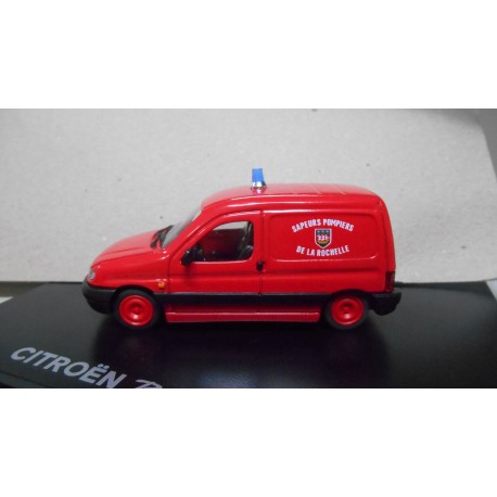 CITROEN BERLINGO FIRE/POMPIER/BOMBEROS LA ROCHELLE 1:43 DEALER NOREV