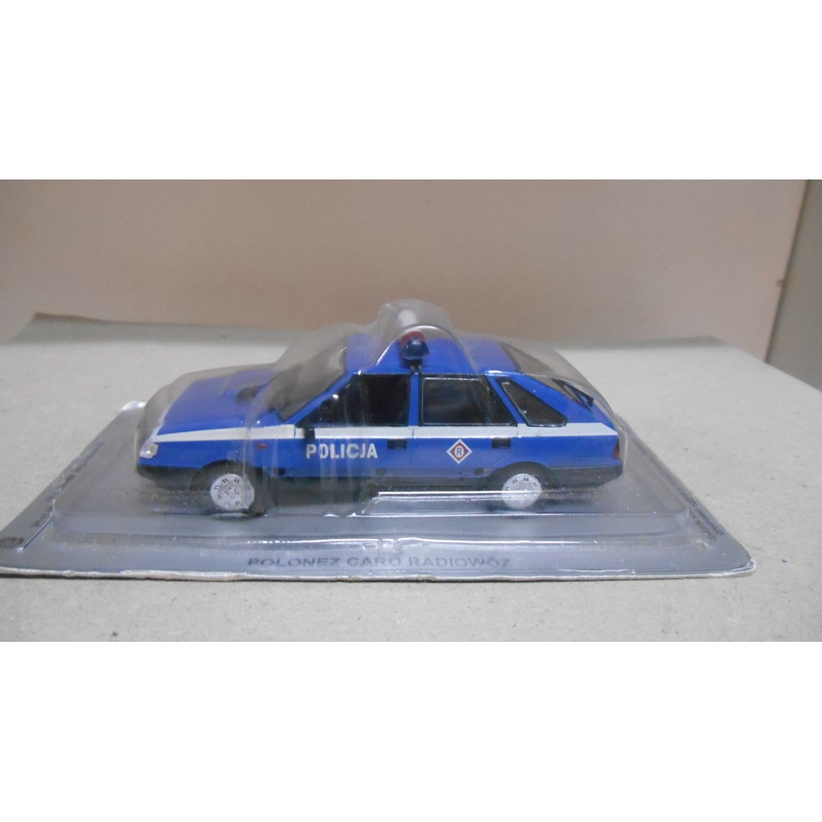 FSO POLONEZ CARO POLICIA/POLICJA 1:43 DeAGOSTINI IXO - BCN STOCK CARS