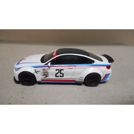 BMW M4 IMSA LB WORKS 1:64 MINI GT