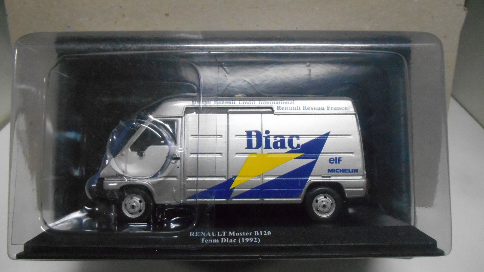 Altaya 1/43 - Véhicule Assistance Rallye Renault 20 Team Renault DIAC 1984