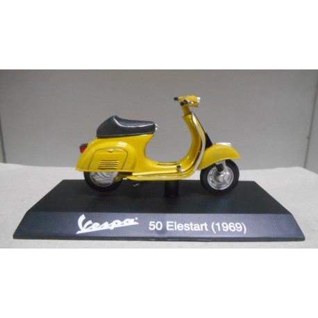 VESPA 50 ELESTART 1969 MOTO/BIKE 1:18 SALVAT MAISTO