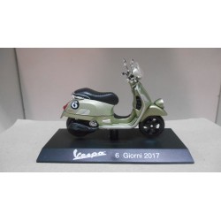 VESPA 2017 6 GIORNI GREEN MOTO/BIKE 1:18 SALVAT MAISTO