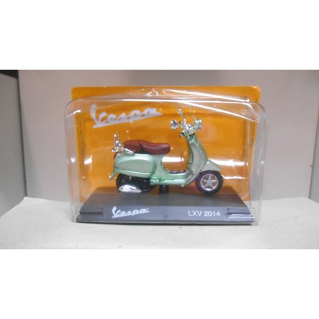 VESPA LVX 2014 MOTO/BIKE 1:18 SALVAT MAISTO