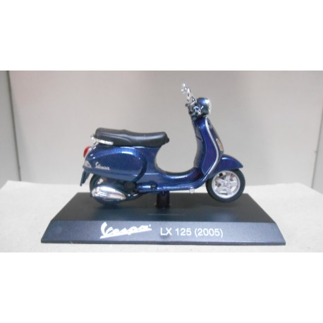 VESPA LX 125 2005 MOTO/BIKE 1:18 SALVAT MAISTO
