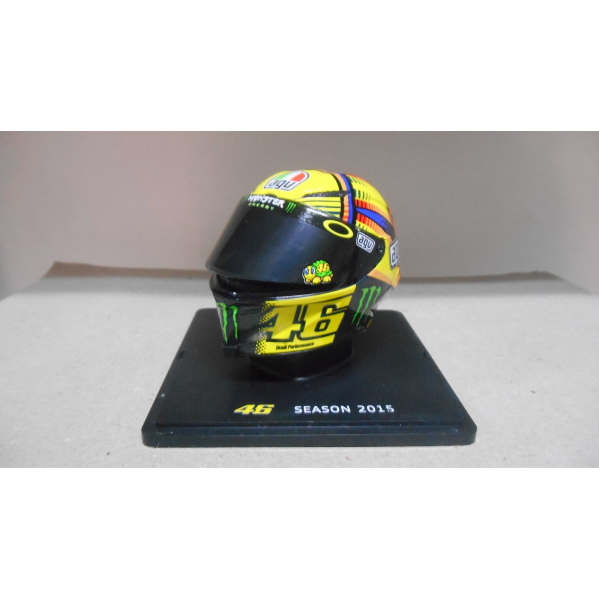 CASCO/HELMET VALENTINO ROSSI SEASON 2015 1:5 BCN STOCK CARS