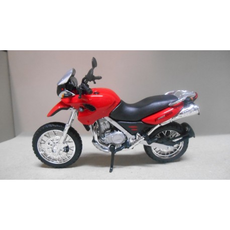 BMW F 650 GS RED MOTO/BIKE 1:18 MAISTO