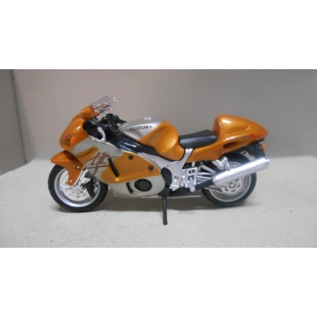 SUZUKI GSX 1300 R HAYABUSA MOTO/BIKE 1:18 MAISTO