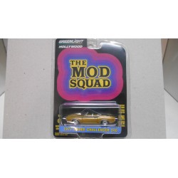 HOLLYWOOD THE MOD SQUAD DODGE CHALLENGER 340 1970 1:64 GREENLIGHT