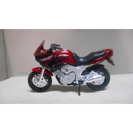 YAMAHA TDM 850 MOTO/BIKE 1:18 MAISTO