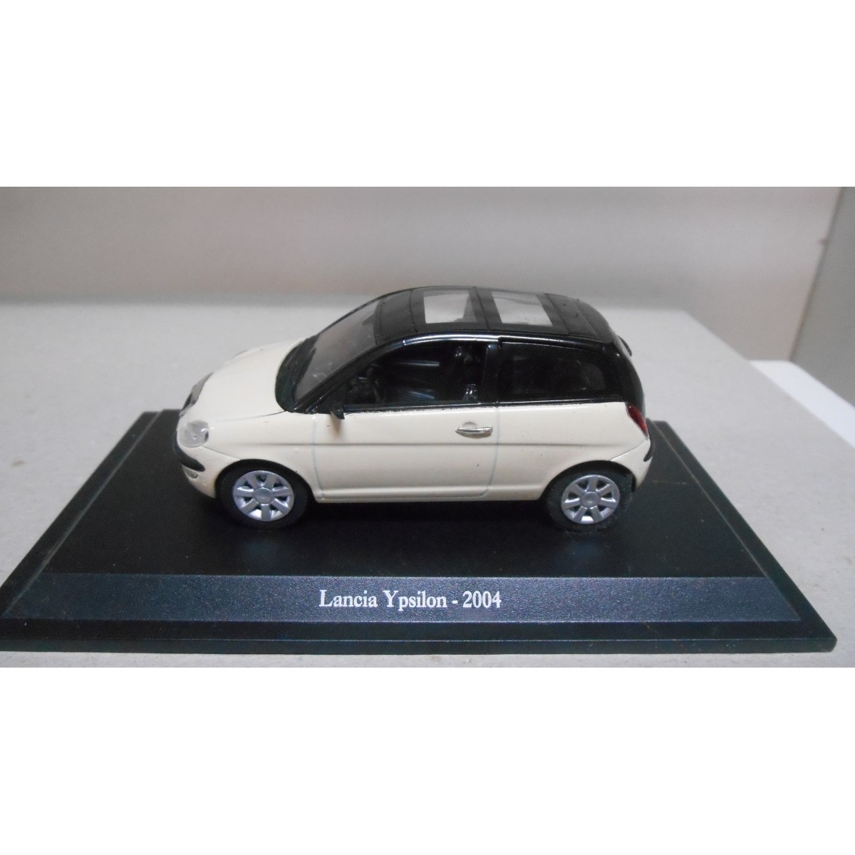 LANCIA YPSILON 2004 1:43 NOREV HACHETTE HARD BOX - BCN STOCK CARS