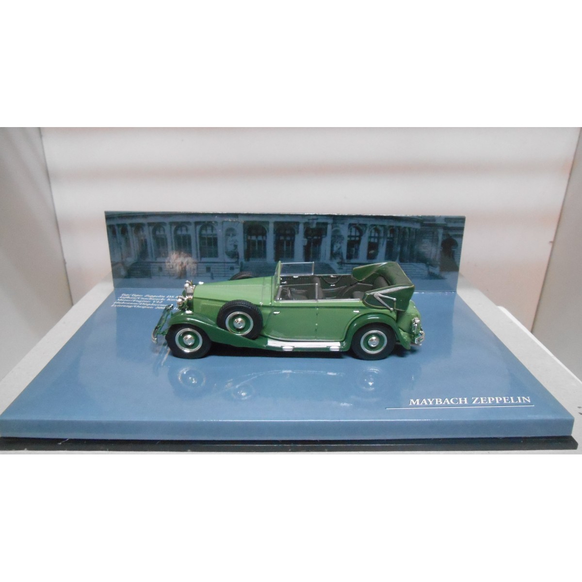 MAYBACH ZEPPELIN DS 8 BAUJAHR 1932 MINICHAMPS 1:43 of reference