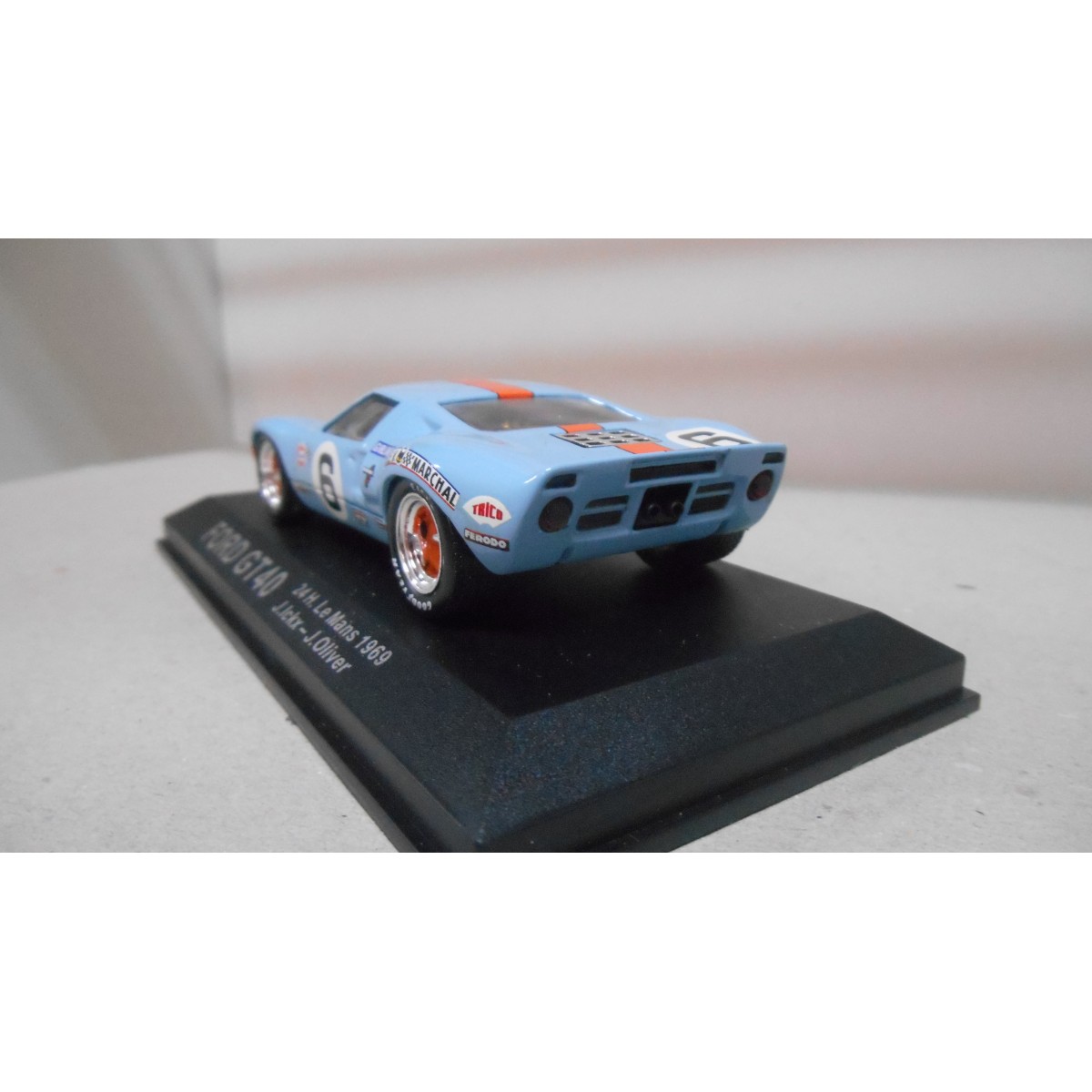 W1201501 Ford GT40 V8 Nr 6 Winner 24H Le Mans 1969 Ickx Oliver