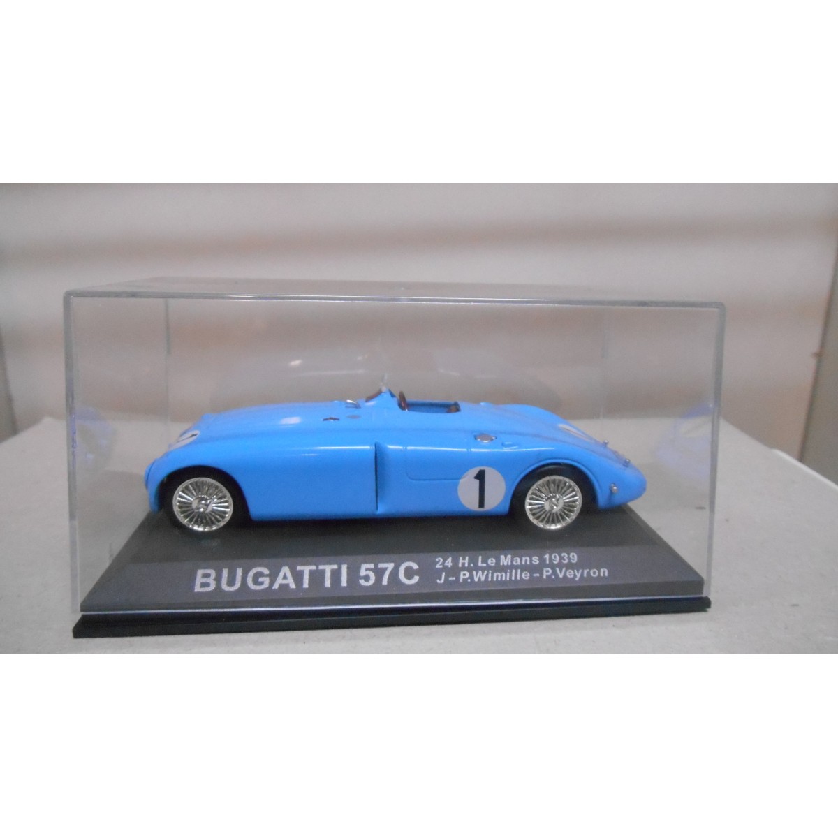 bugatti-57-c-win-24-h-le-mans-1939-wimille-veyron-1-43-altaya-ixo-bcn
