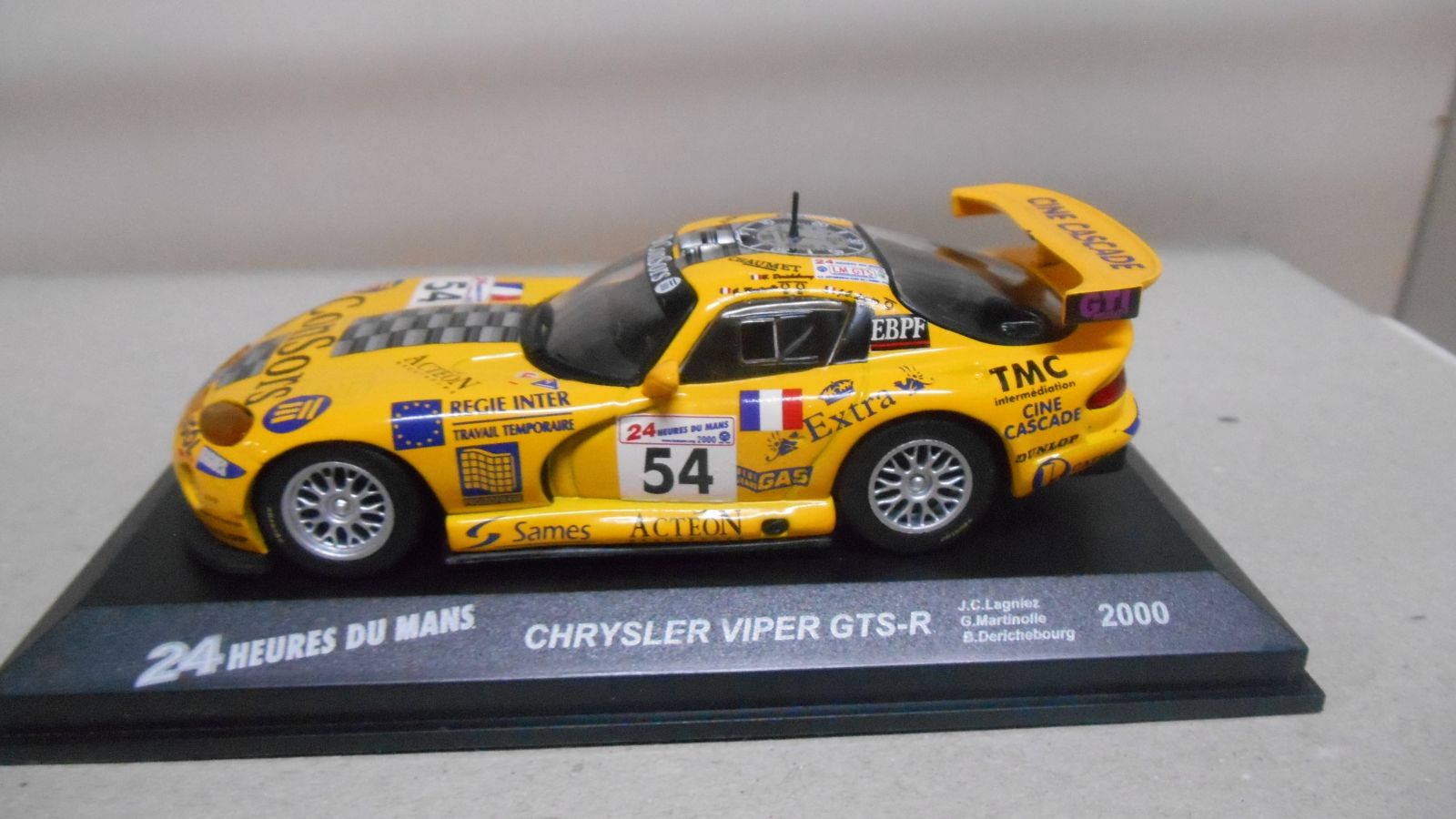 Minichamps 1:43 Chrysler Viper GTS-R #52 24h du Mans 2002 400021452