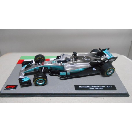 MERCEDES-BENZ W08 EQ POWER + FORMULA F1 WIN 2017 LEWIS HAMILTON 1:43 SALVAT IXO