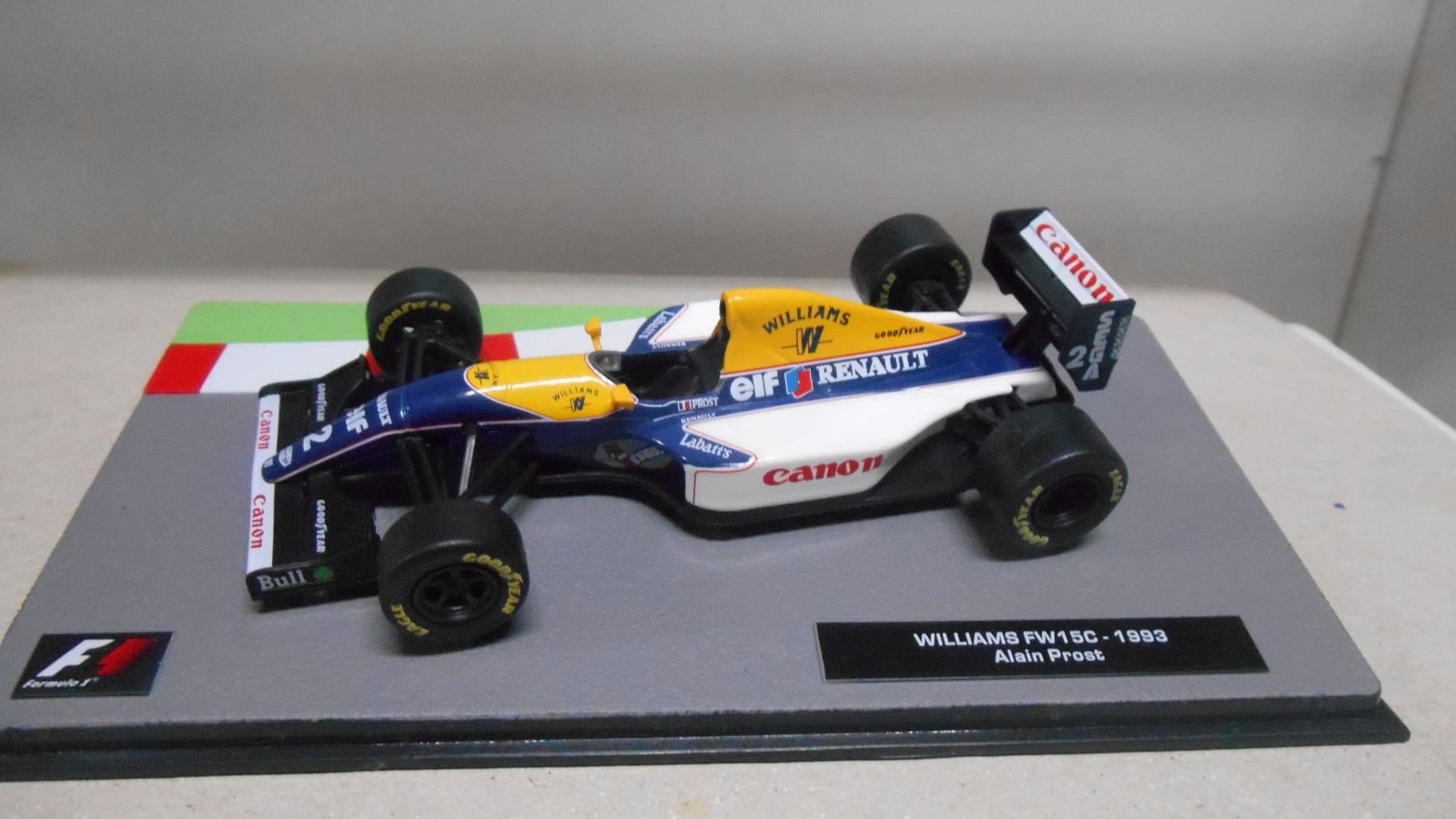 WILLIAMS FW15C FORMULA F1 WIN 1993 ALAIN PROST 1:43 SALVAT IXO