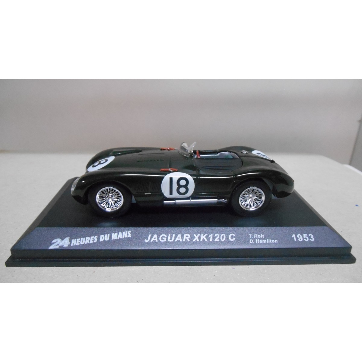 Jaguar XK 120 C No.18 Winner 24H Le Mans 1953 T. Rolt – D. Hamilton
