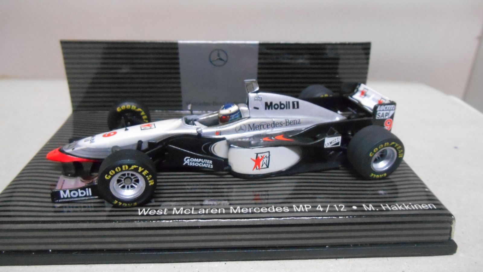 MCLAREN MP 4-12 MERCEDES WEST FORMULA F1 1993 MIKA HAKKINEN 1:43