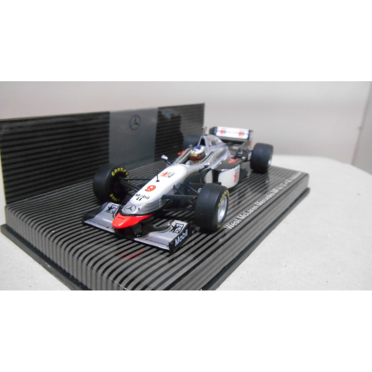 MCLAREN MP 4-12 MERCEDES WEST FORMULA F1 1993 MIKA HAKKINEN 1:43
