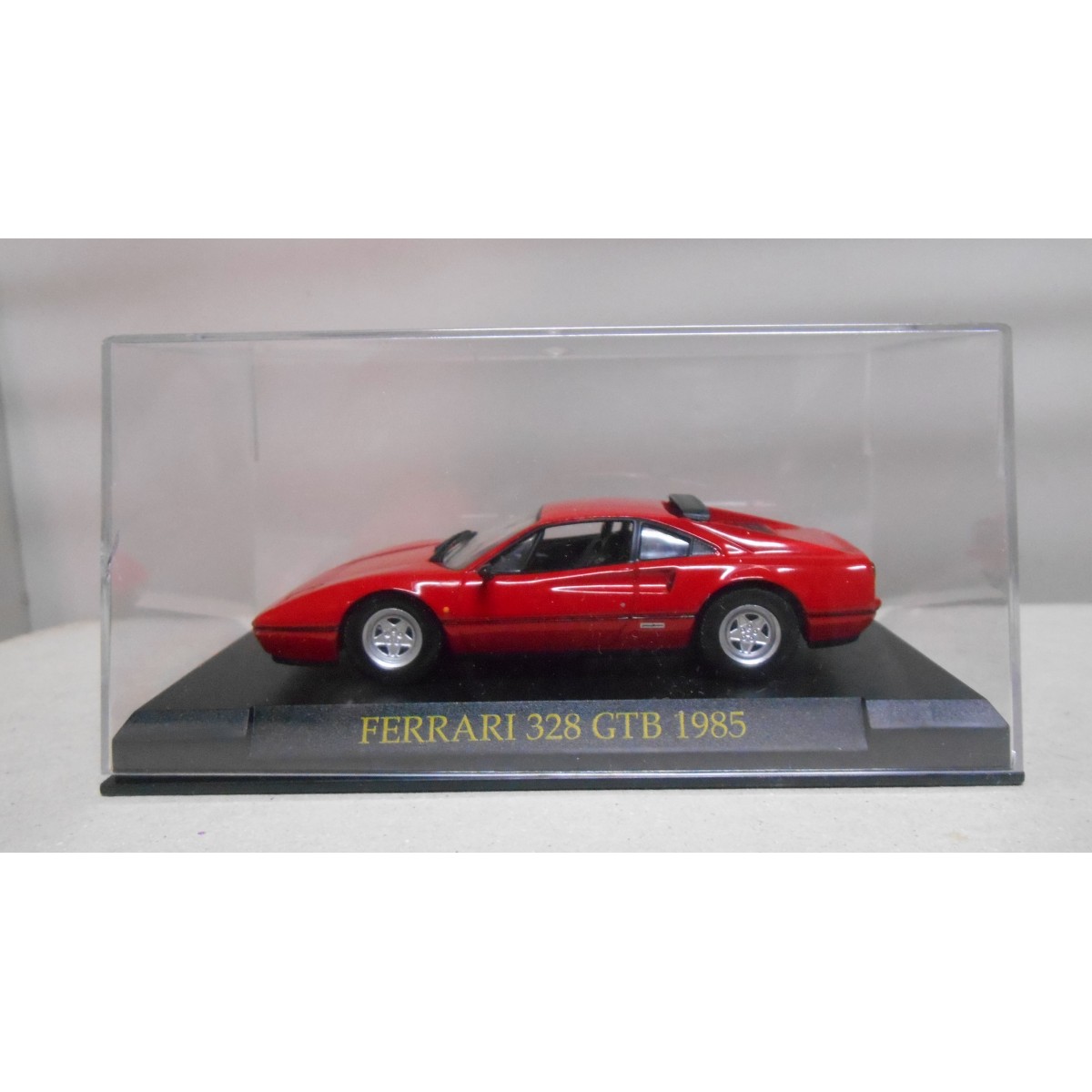 FERRARI 328 GTB 1985 ROJO/RED 1:43 SALVAT IXO HARD BOX - BCN STOCK