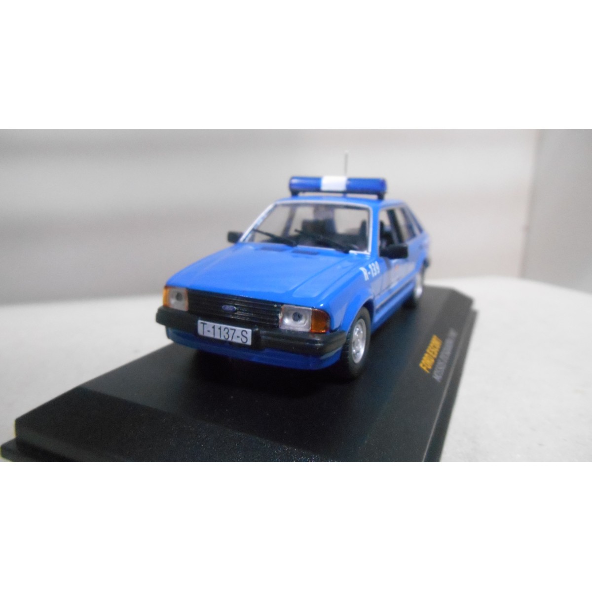 Ford Escort 1982 - Modèle Réduit Solido 1/43 - Neuf Dans Sa Boîte