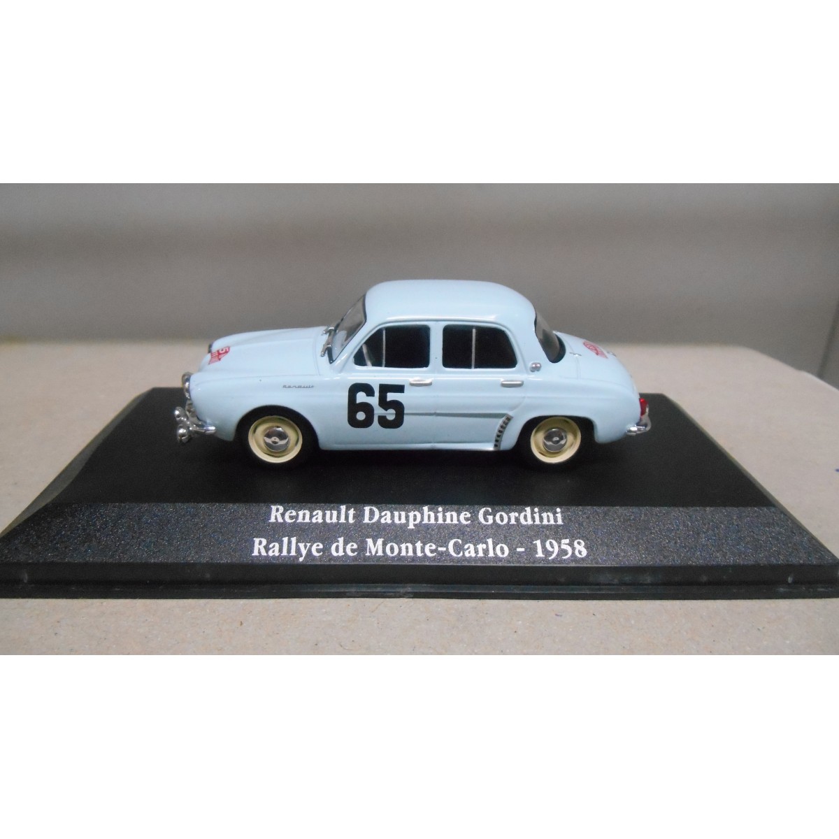 RENAULT DAUPHINE WIN RALLY MONTE CARLO 1958 MONRAISSE 143 ALTAYA IXO
