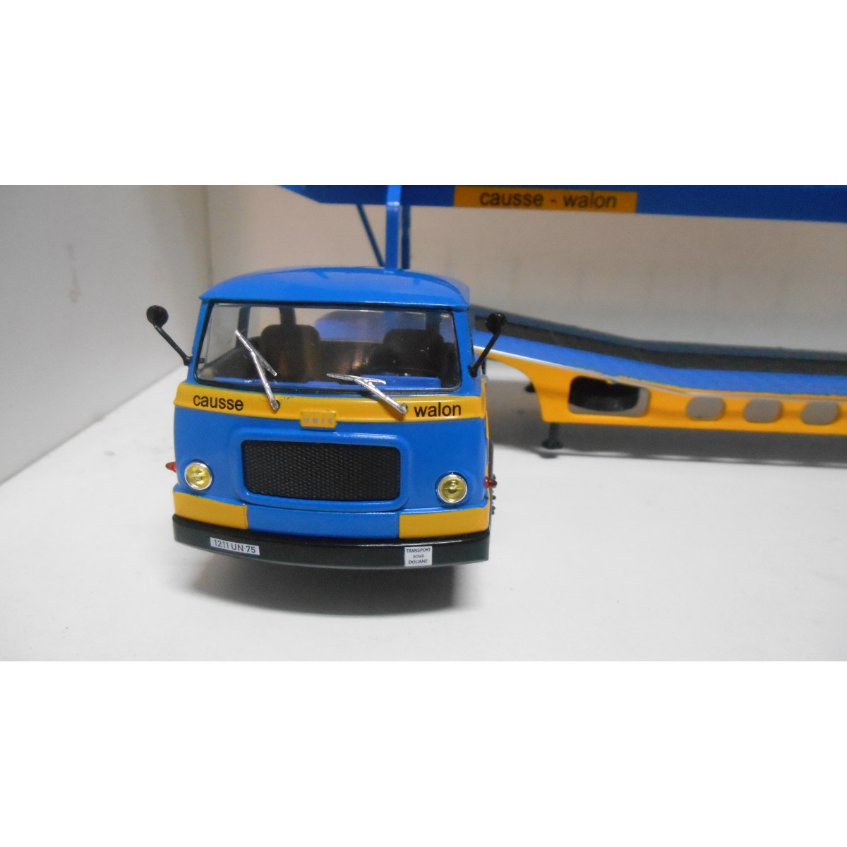 Modellino Pompieri 1/43 – Unic 75 PC Bouches Du Rhones – Altaya/IXO – Nuovo