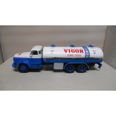 VOLVO N88 VIGOR 1952 CAMION/TRUCK 1:43 ALTAYA IXO