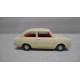 FIAT 850 BEIGE (INTERIOR ROJO/RED) STYLE VINTAGE N1B 1:64 MINILAUDO