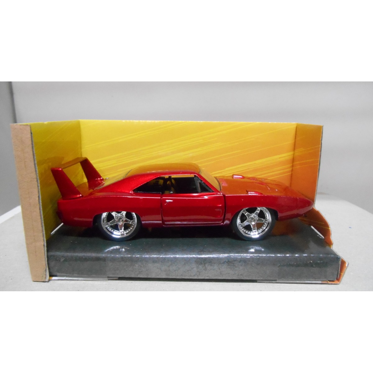 DODGE CHARGER DAYTONA DOM´S FAST & FURIOUS 1:32 APX JADA - BCN STOCK CARS