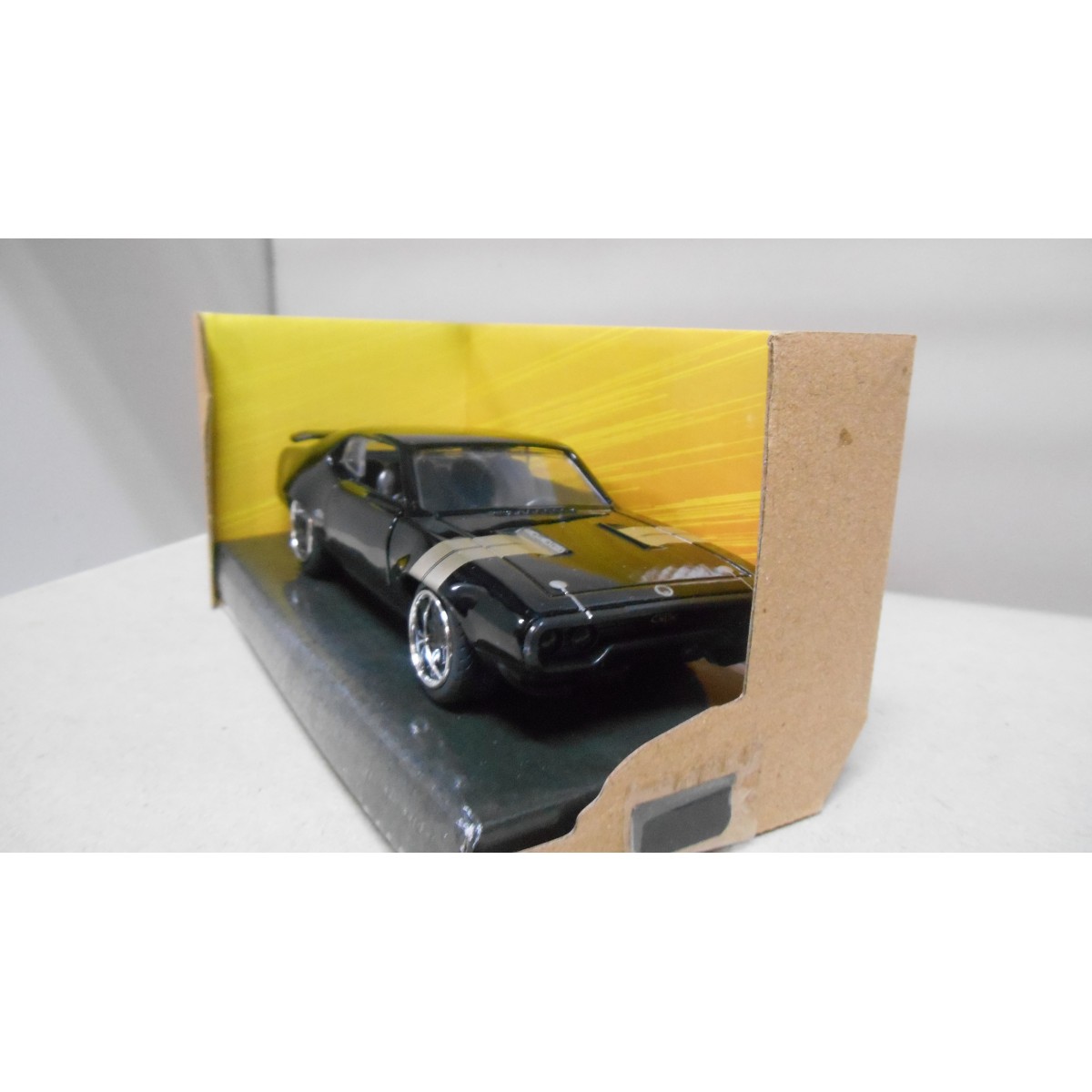 Modellino Pressofuso Jada 1:24 - Fast &amp; Furious: Plymouth GTX Del 1972 Di Dom - Edizione Speciale