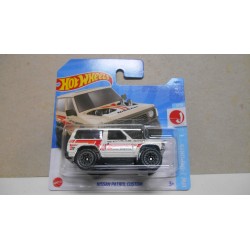 NISSAN PATROL CUSTOM 1/10 J-IMPORTS 1: 64 HOT WHEELS