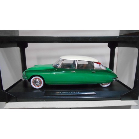 CITROEN DS 19 1956 VERT & CHAMPAGNE 1:18 NOREV 181480