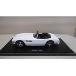 BMW 507 ROADSTER 1956 WHITE 1:43 UNIVERSAL HOBBIES