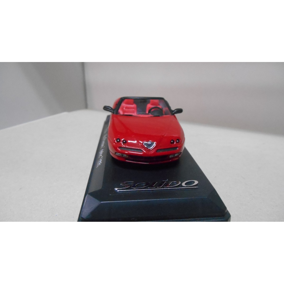 Solido 1/43 Alfa Romeo 2600 – Rouge, Série 100, Réf 125 (sans Boîte)
