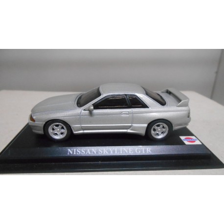 NISSAN SKYLINE GT-R R32 SILVER 1989 1:43 DelPRADO USADO/EX PRIVADO
