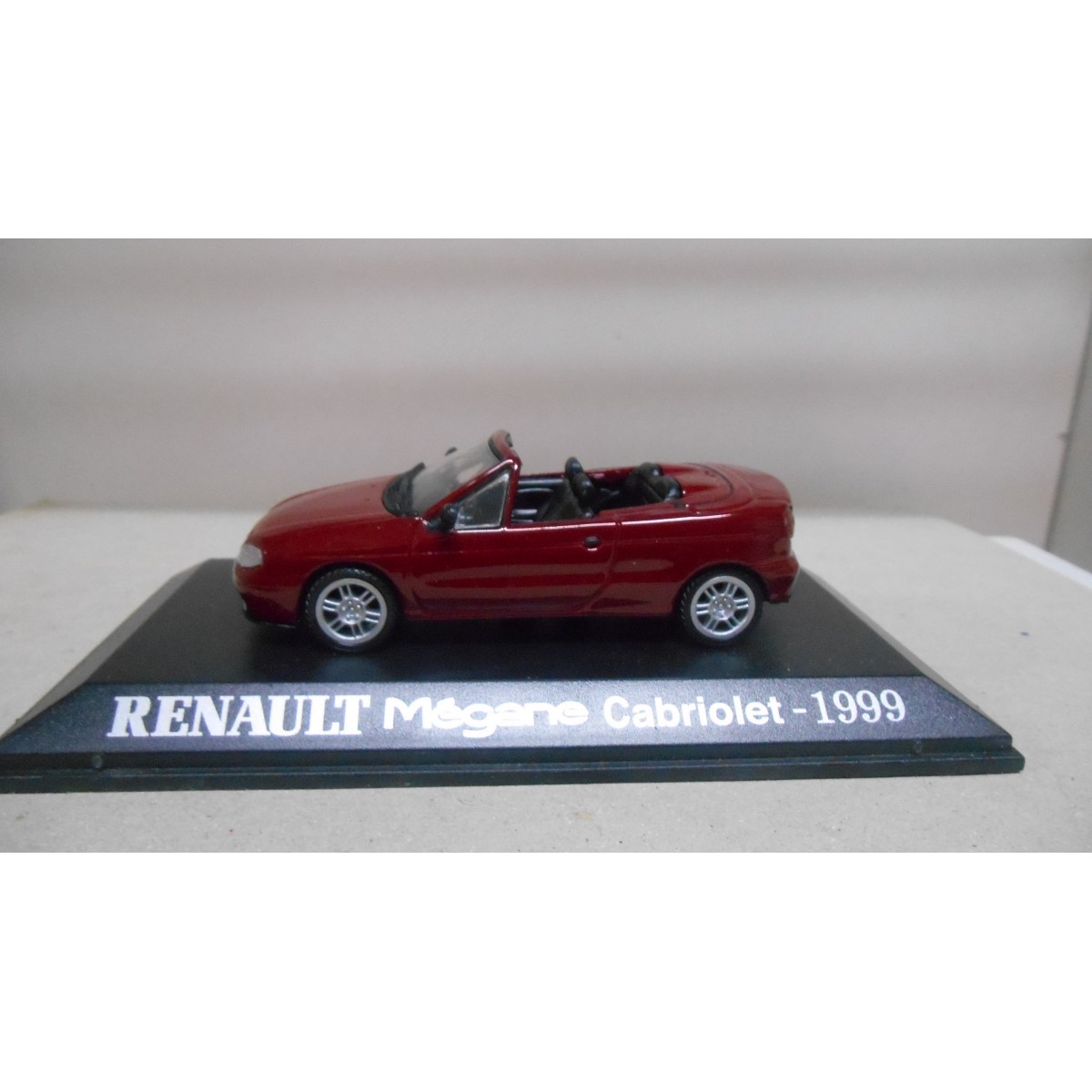 Auto Plus Classiques : la Renault Megane Cabriolet (1997