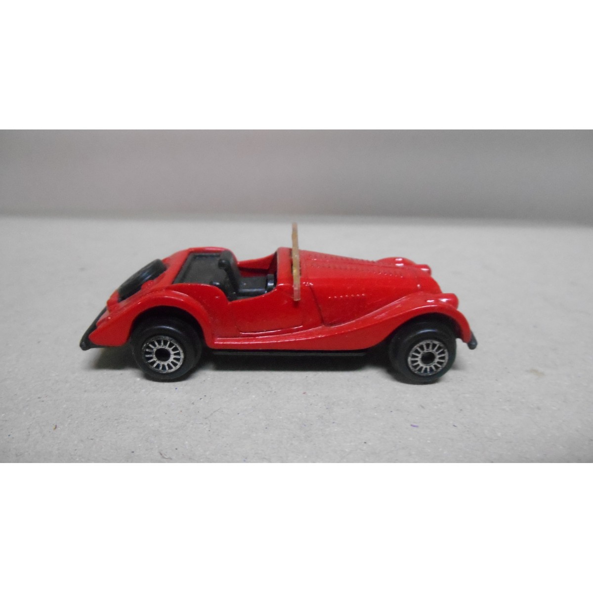 Miniature Polistil Morgan Plus 8 – Échelle 1/16 – Jaune Et Chrome – Sans Boîte D'origine