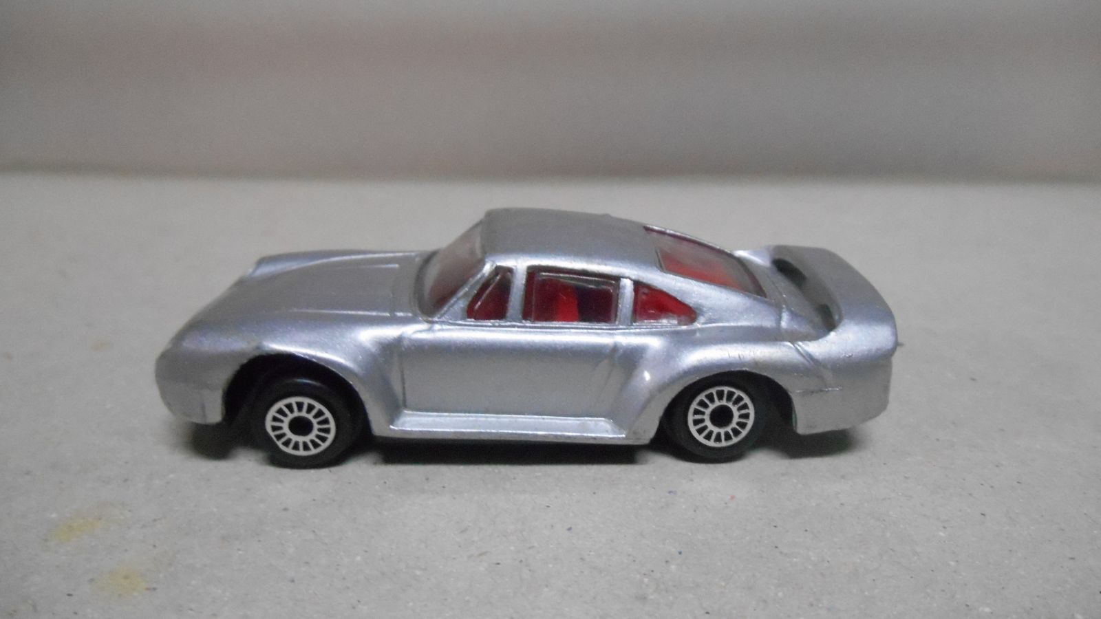 その他 Porsche 911 Turbo VTG FIGURE その他 Porsche 911 Turbo VTG FIGURE Porsche 911 991.2 Turbo owner