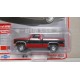 CHEVROLET SILVERADO 10 FLEETSIDE 1984 RED ORANGE/BLACK 1:64 AUTO WORLD