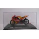 YAMAHA YZR M1 2005 TONI ELIAS MOTO/BIKE 1:24 ALTAYA IXO