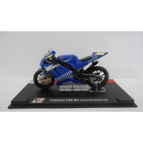 YAMAHA YZR M1 2005 VALENTINO ROSSI WINNER MOTO/BIKE 1:24 ALTAYA IXO