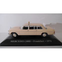 MERCEDES-BENZ W123 240D 1972 TAXI FRANKFURT GERMANY 1:43 ALTAYA IXO