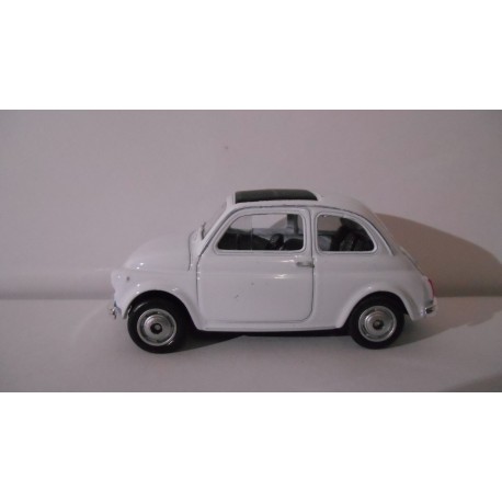FIAT NUOVA 500 WHITE 1:60 WELLY SUPER9